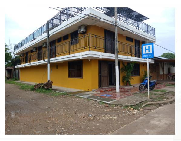 Hotel Victoria Queen Villavieja Zewnętrze zdjęcie